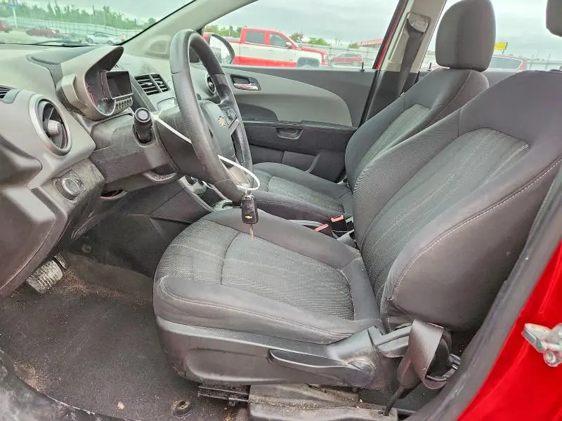 2015 CHEVROLET SONIC LT  