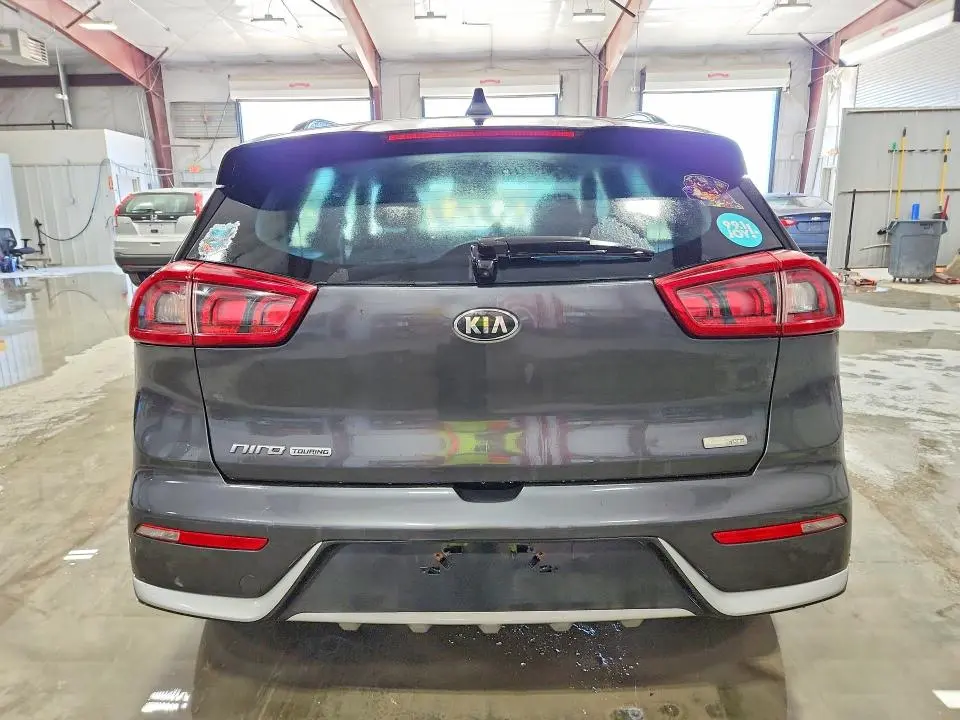 2018 KIA NIRO EX  