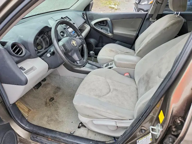 2011 TOYOTA RAV4   