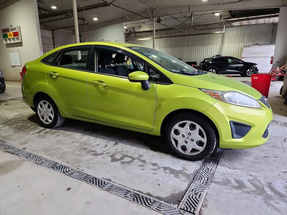 2012 FORD FIESTA SE  