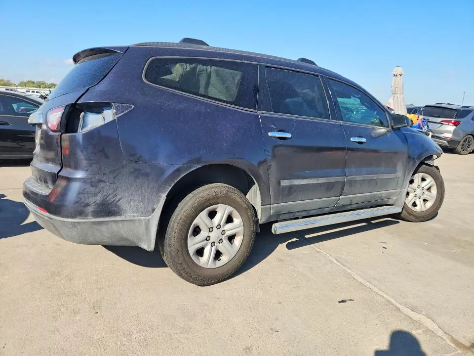 2017 CHEVROLET TRAVERSE LS  