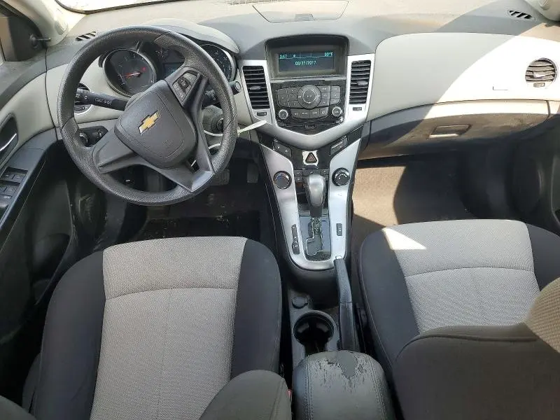 2011 CHEVROLET CRUZE LS  