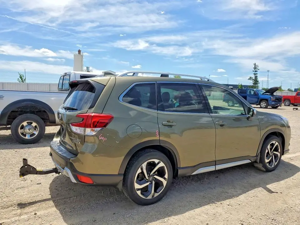 2022 SUBARU FORESTER TOURING  