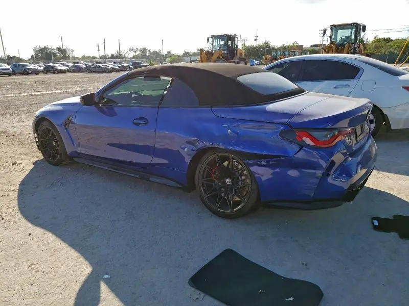 2022 BMW M4 COMPETITION  