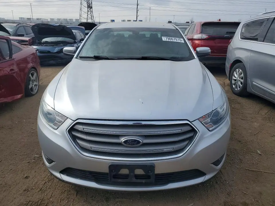 2013 FORD TAURUS SEL  