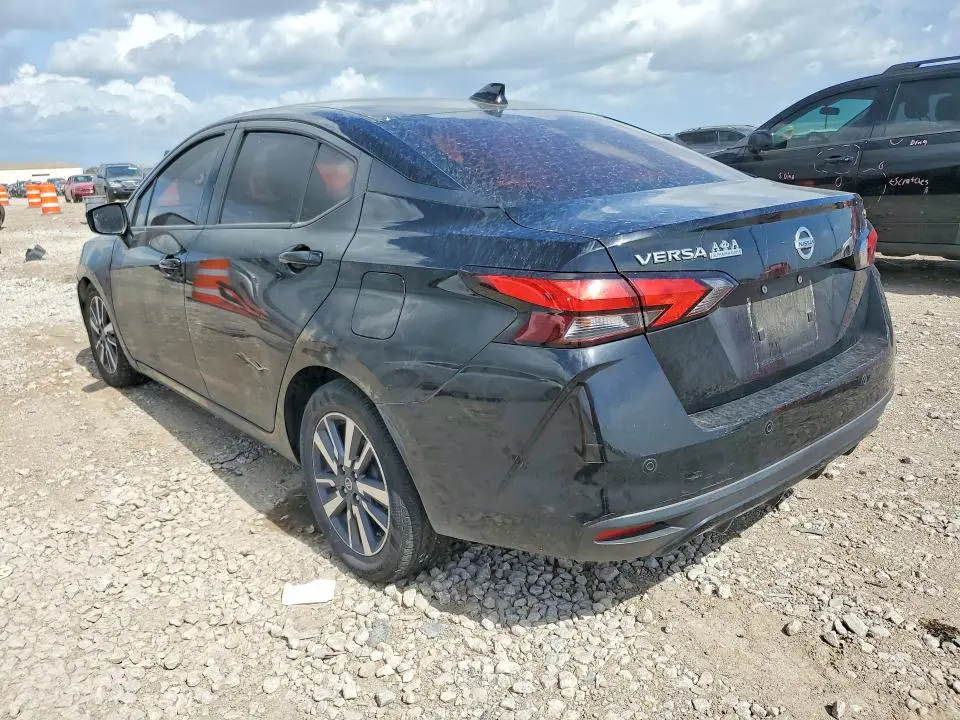 2020 NISSAN VERSA SV  
