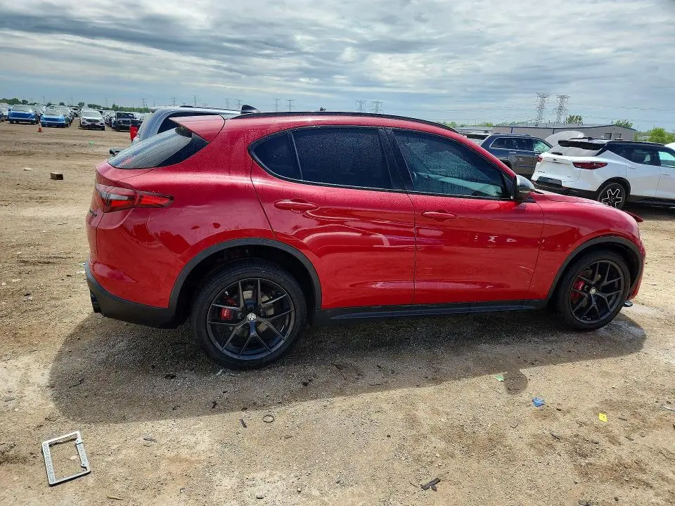 2019 ALFA ROMEO STELVIO   