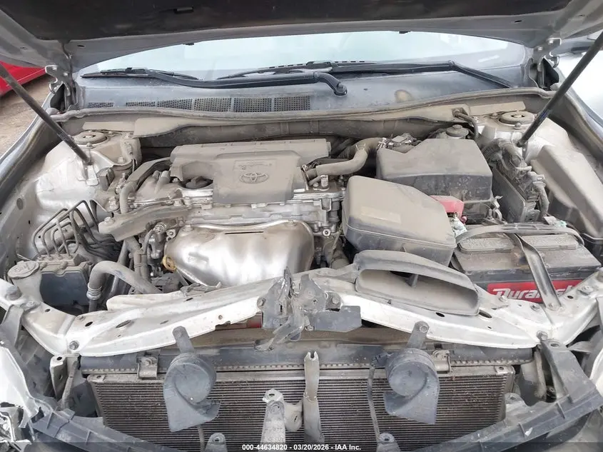 2016 TOYOTA CAMRY LE