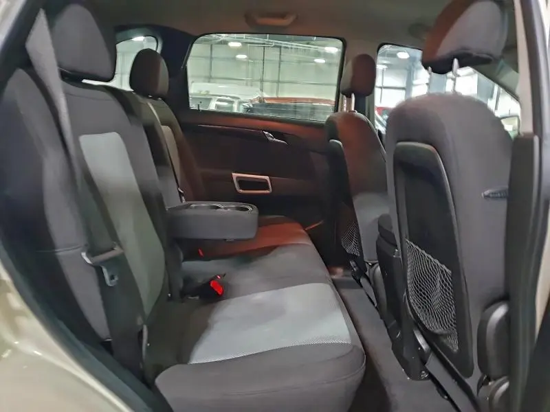 2013 CHEVROLET CAPTIVA LT  