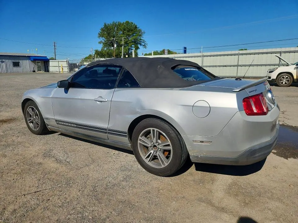 2010 FORD MUSTANG   