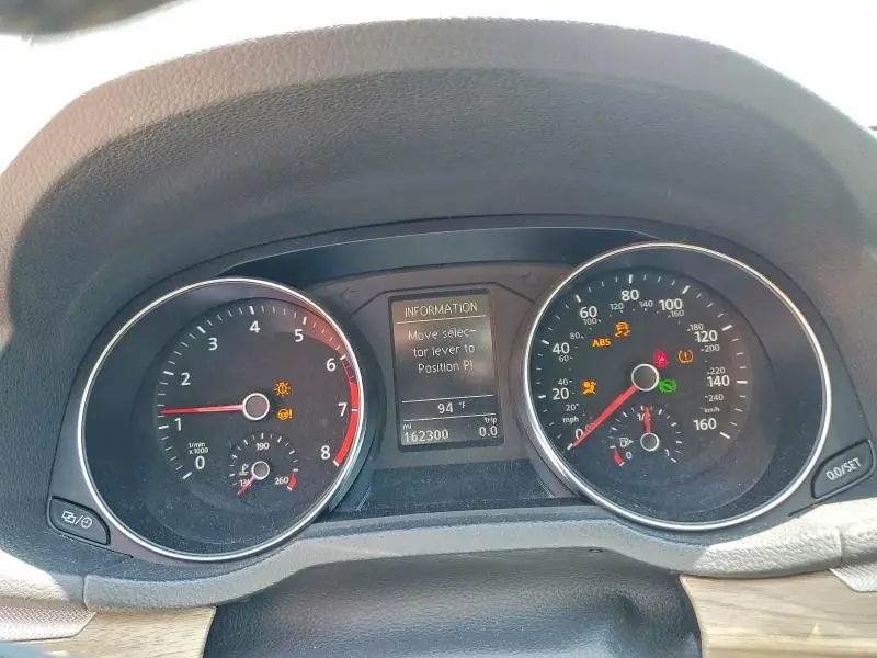 2017 VOLKSWAGEN PASSAT SE  