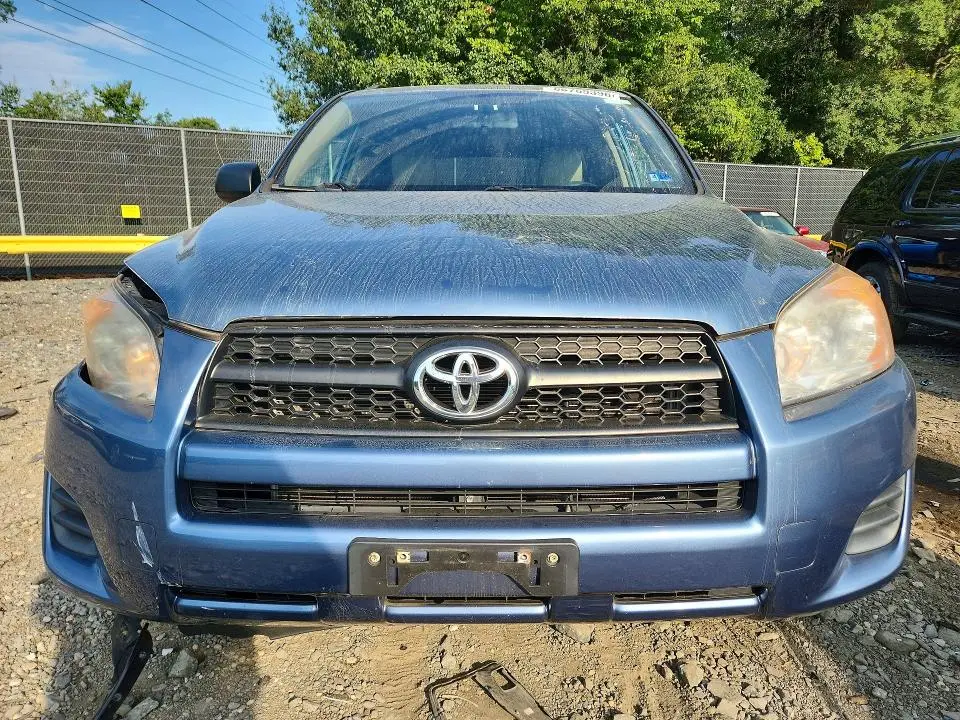2012 TOYOTA RAV4 BASE  