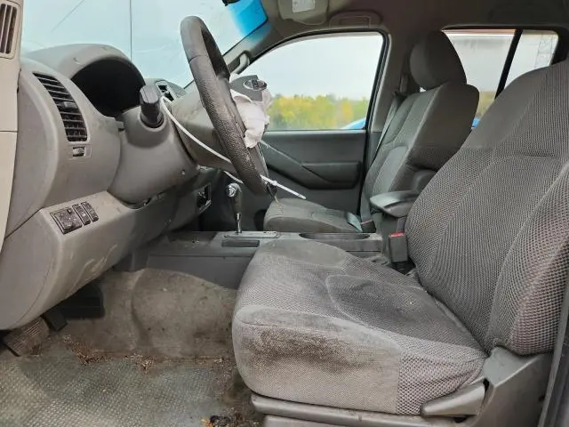 2014 NISSAN FRONTIER S  