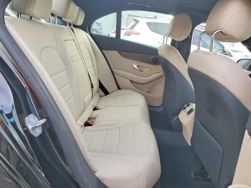 2019 MERCEDES-BENZ C 300  