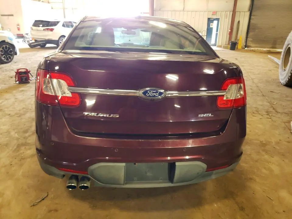 2011 FORD TAURUS SEL  