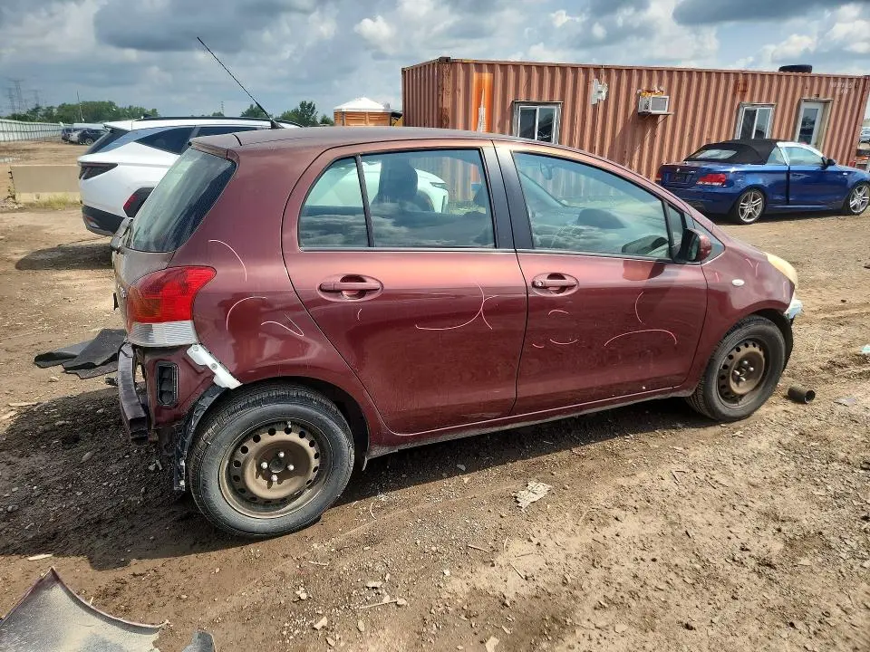 2010 TOYOTA YARIS BASE  