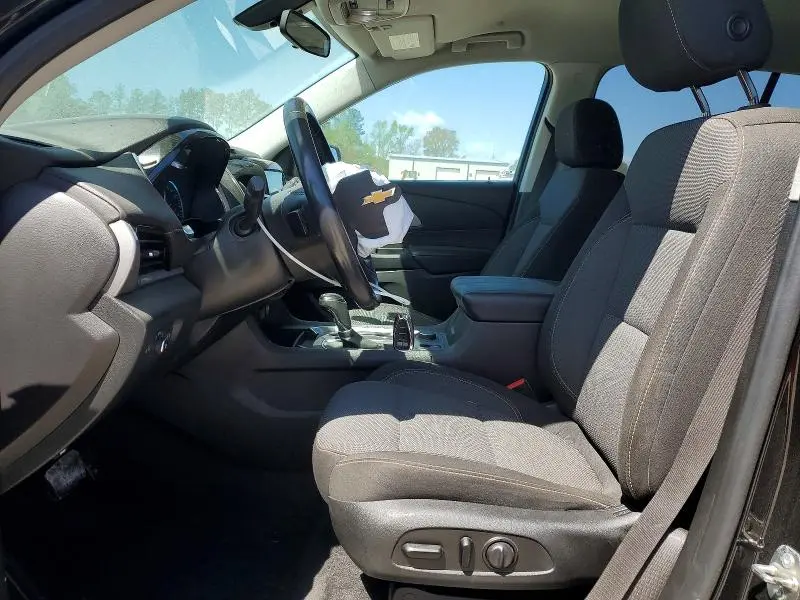 2019 CHEVROLET TRAVERSE LT  