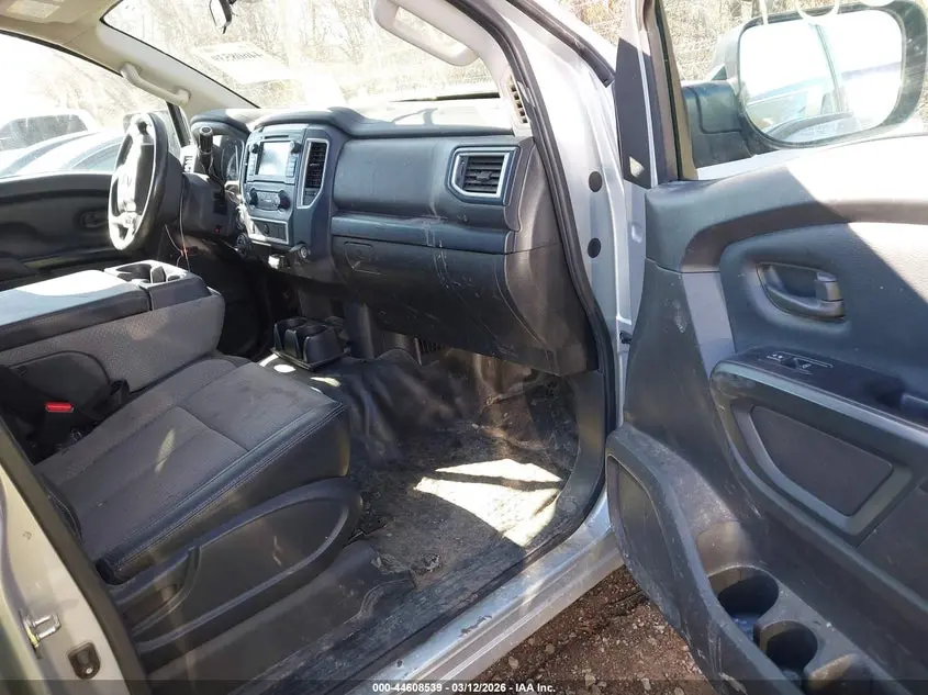 2019 NISSAN TITAN XD S DIESEL