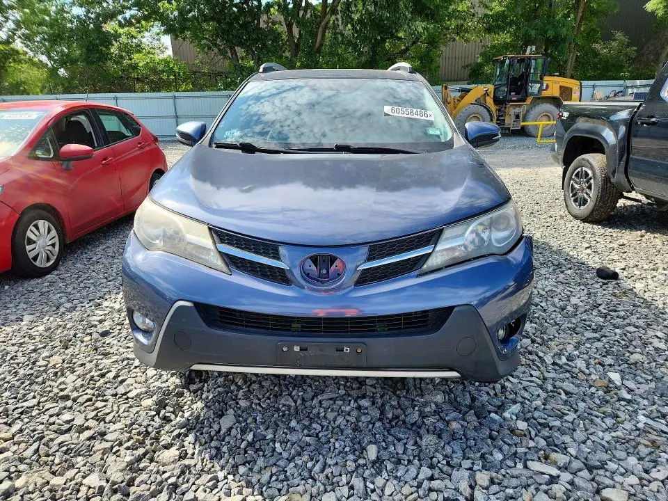 2013 TOYOTA RAV4 XLE  