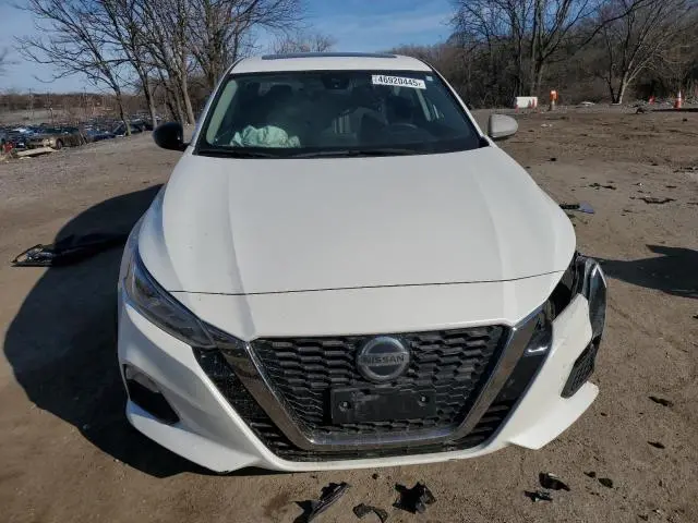 2021 NISSAN ALTIMA SR  