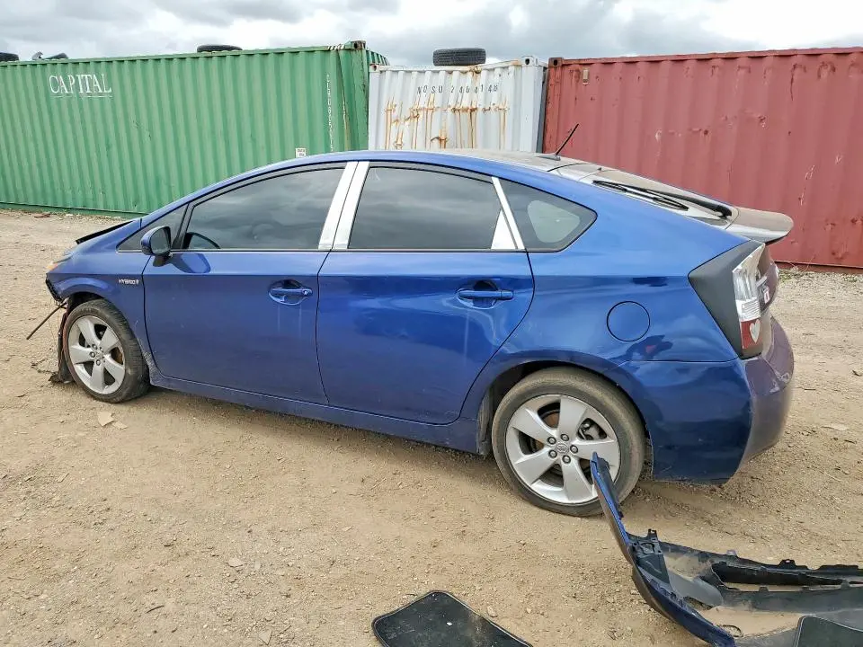 2010 TOYOTA PRIUS II  