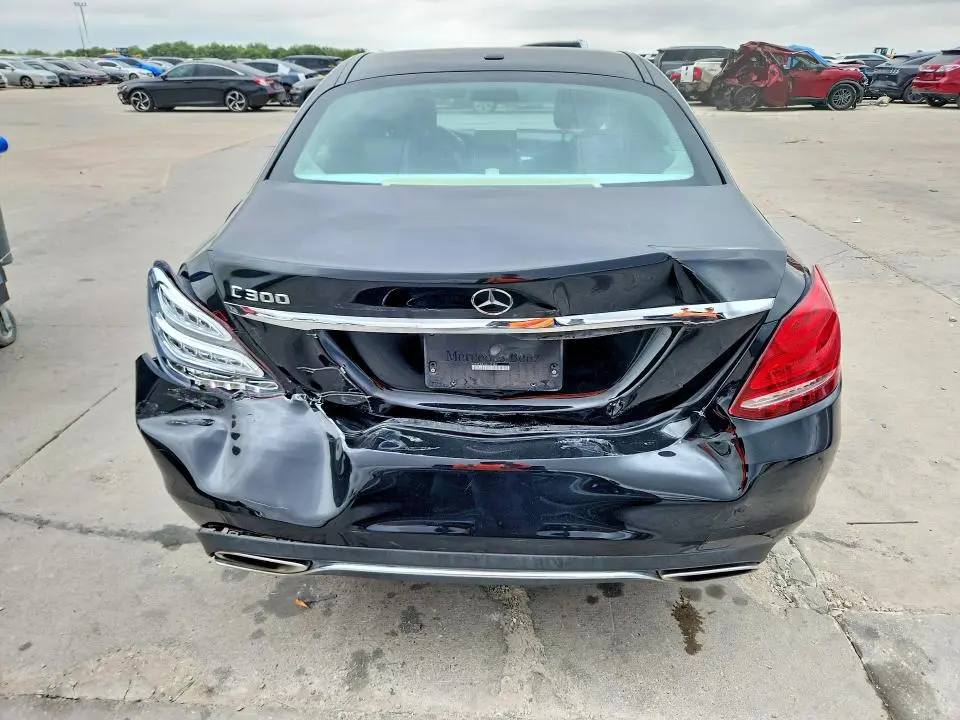 2016 MERCEDES-BENZ C 300  
