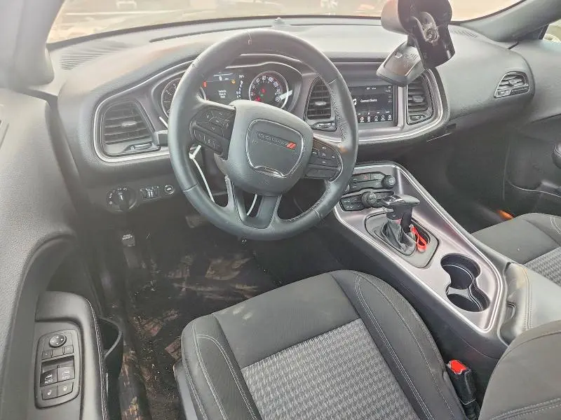 2018 DODGE CHALLENGER SXT  