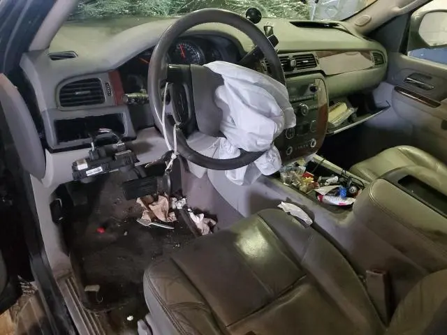 2010 CHEVROLET SUBURBAN K1500 LT  