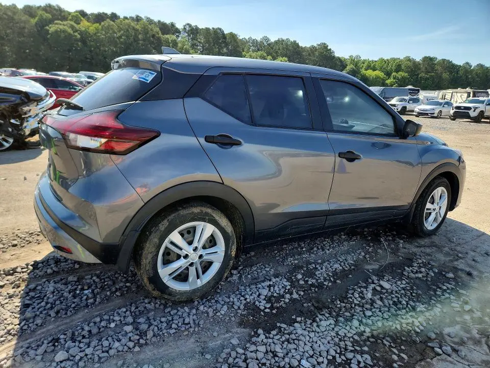 2023 NISSAN KICKS S  