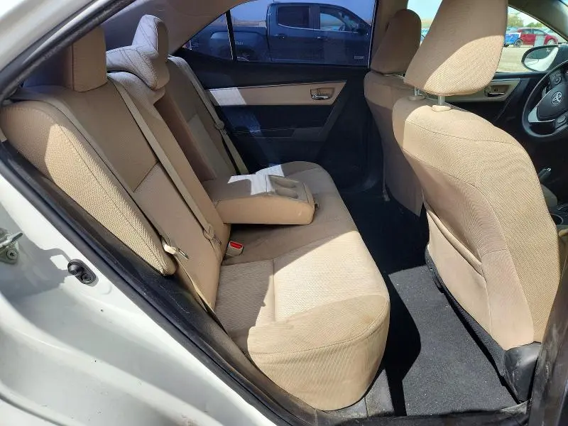 2015 TOYOTA COROLLA LE PLUS  