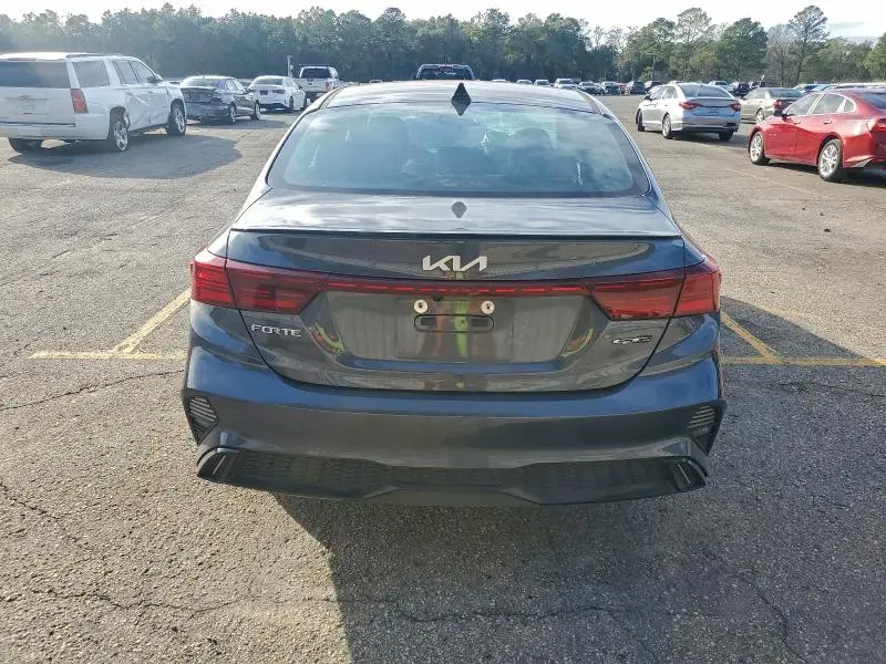 2023 KIA FORTE GT LINE  