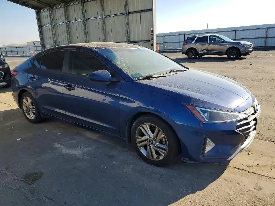 2019 HYUNDAI ELANTRA SEL  