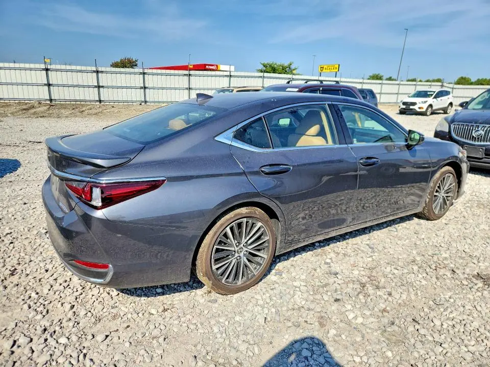 2024 LEXUS ES 300H BASE  