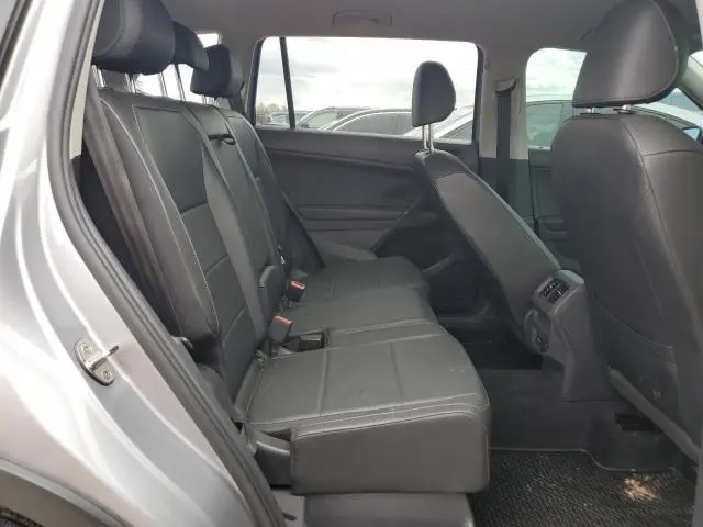 2020 VOLKSWAGEN TIGUAN SE  