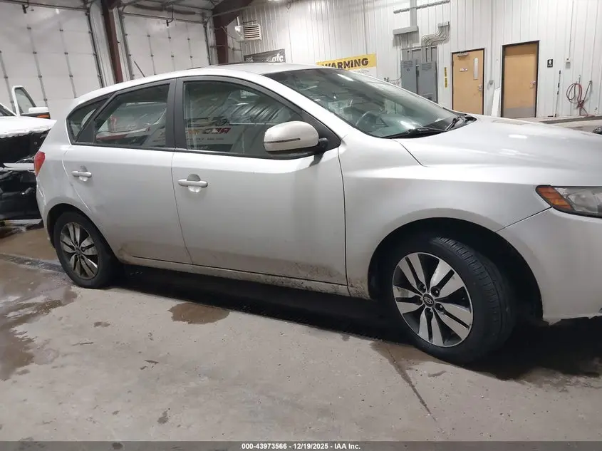 2013 KIA FORTE EX