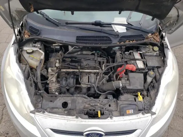 2013 FORD FIESTA SE  