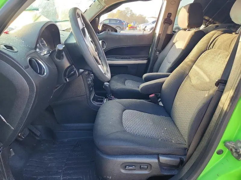 2011 CHEVROLET HHR LT  