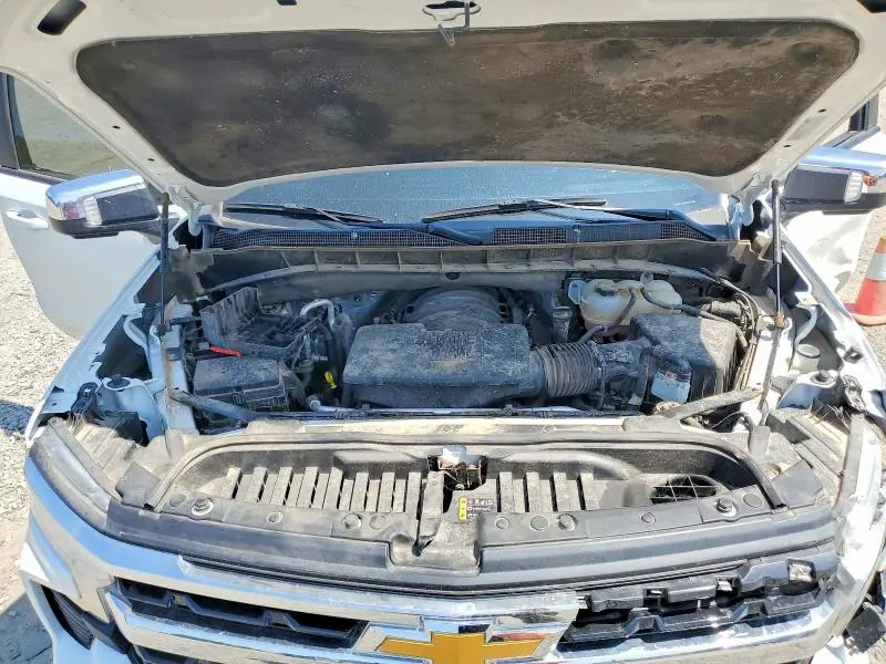 2024 CHEVROLET SILVERADO K1500 LT  