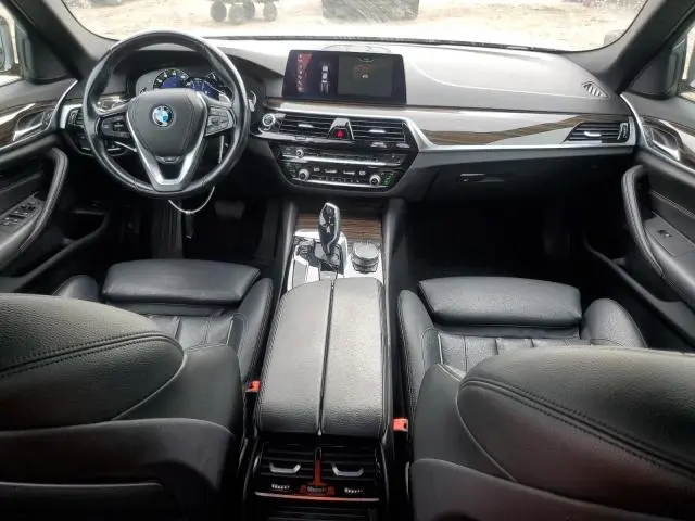 2018 BMW 530 XI