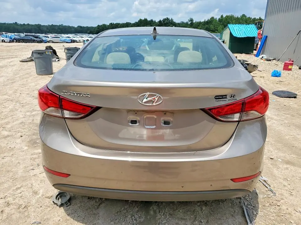 2014 HYUNDAI ELANTRA SE  