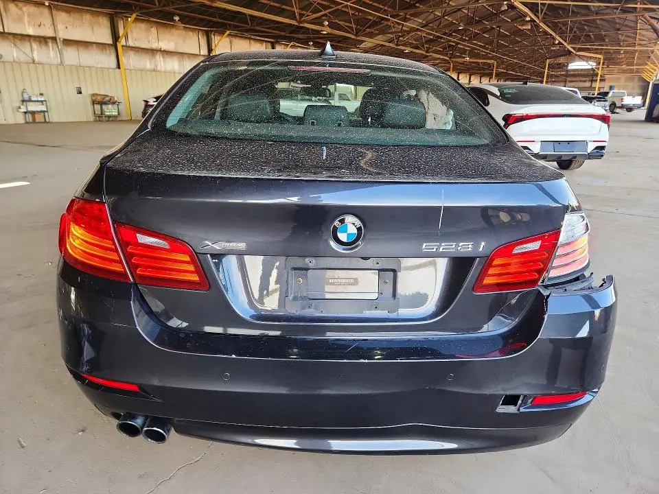 2016 BMW 528 XI  