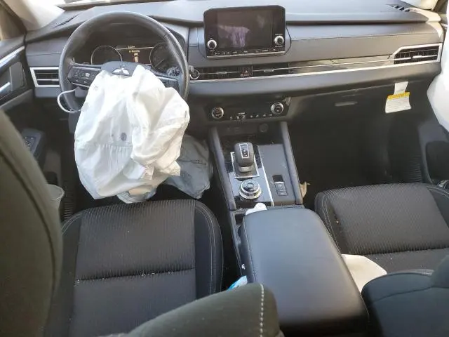 2024 MITSUBISHI OUTLANDER ES  