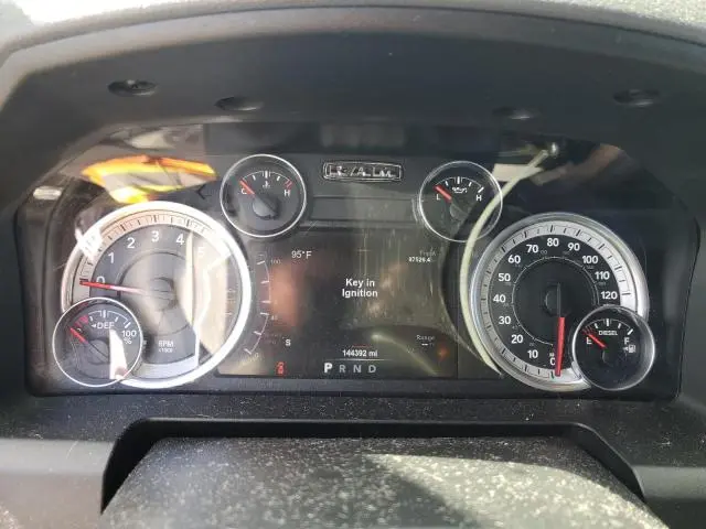 2015 RAM 1500 SLT  