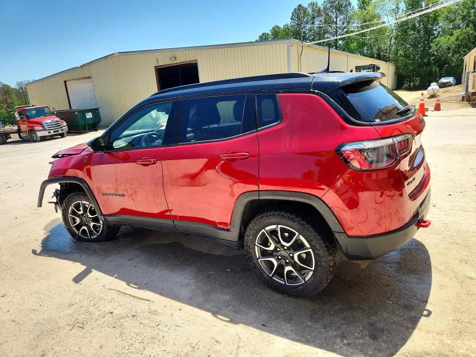 2025 JEEP COMPASS TRAILHAWK  