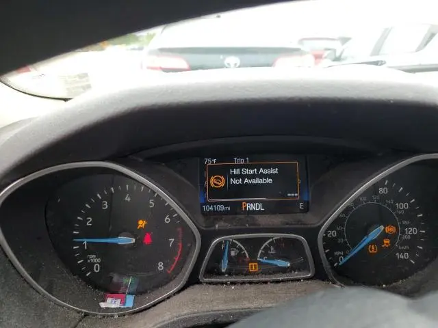 2016 FORD FOCUS SE  