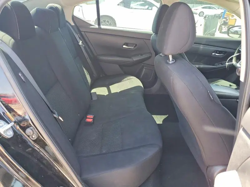 2022 NISSAN SENTRA S  