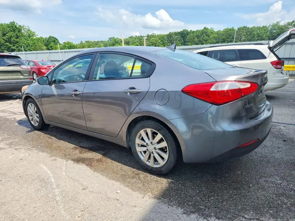 2016 KIA FORTE LX  