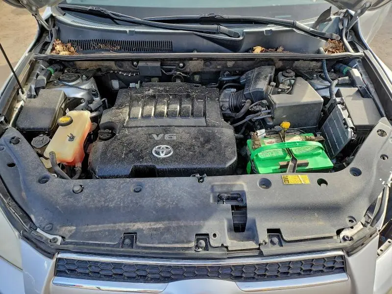 2010 TOYOTA RAV4 LIMITED  