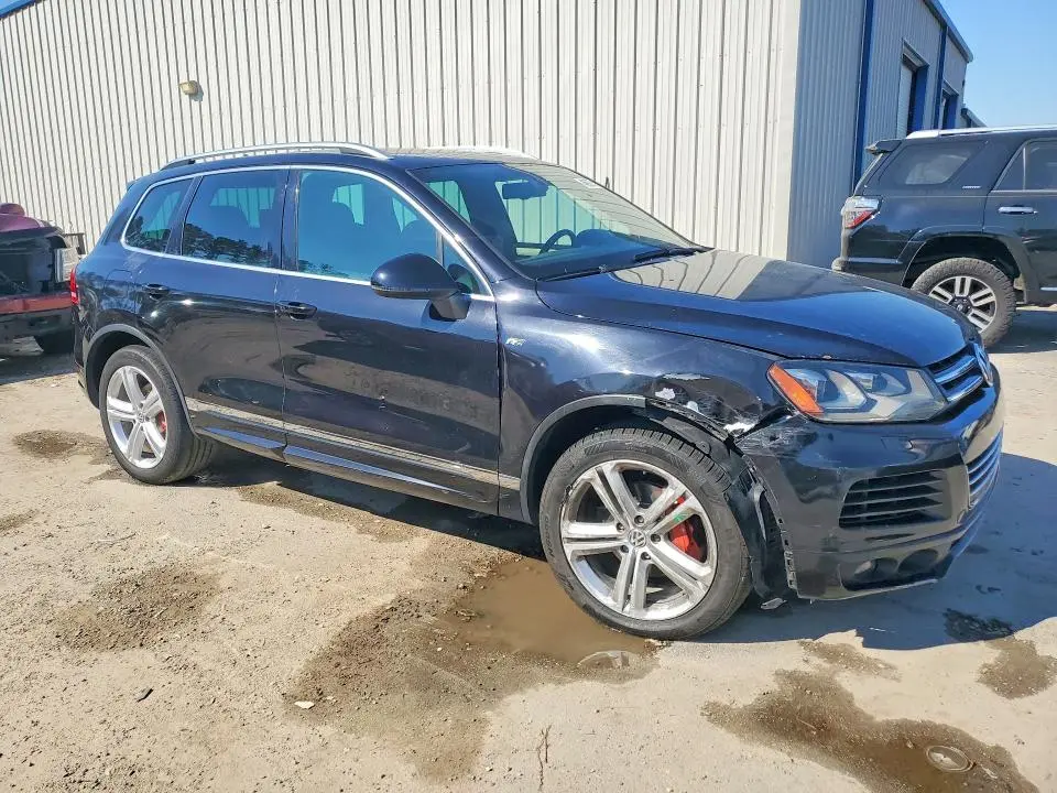 2014 VOLKSWAGEN TOUAREG TDI  