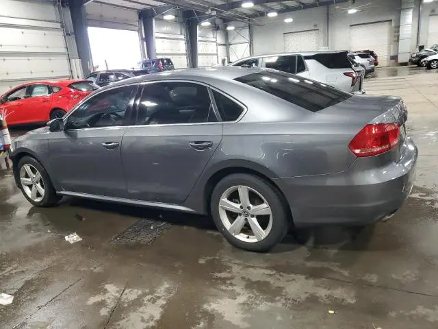 2013 VOLKSWAGEN PASSAT SE  